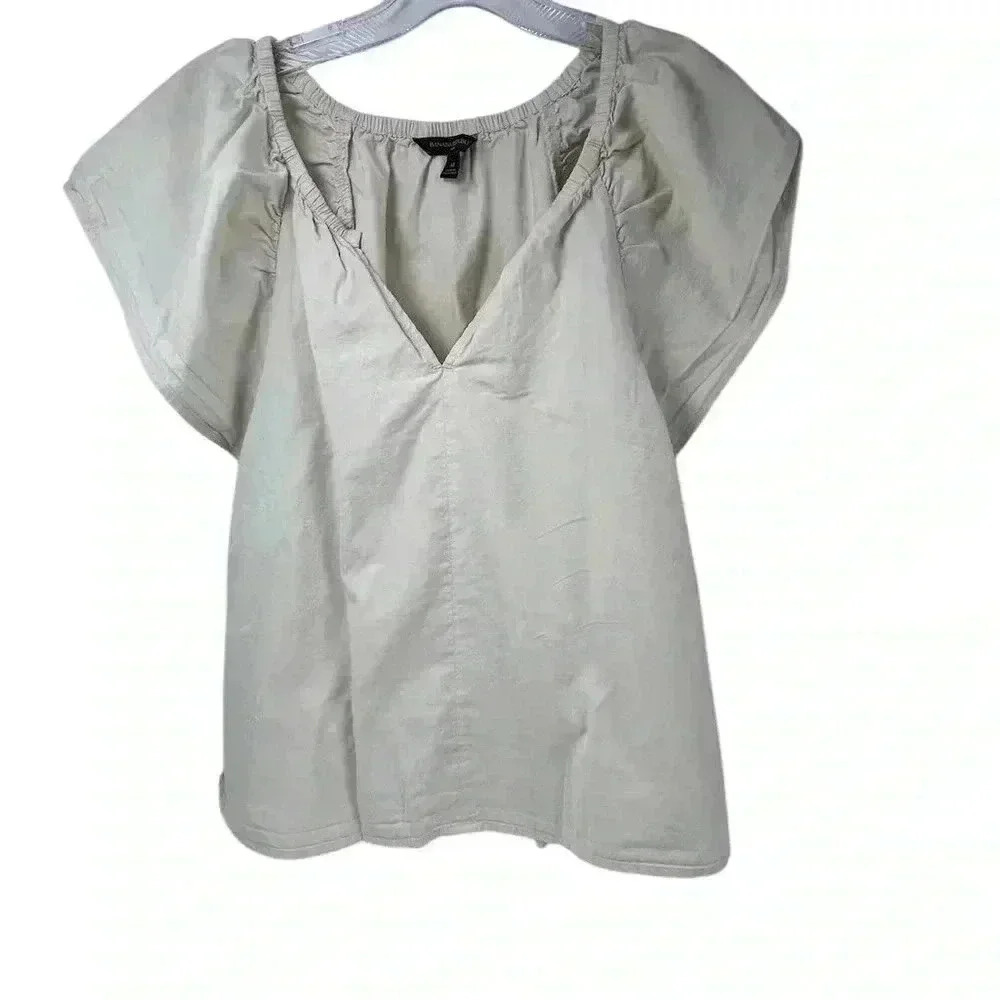 Banana Republic Women's Ivory Flutter Sleeve Blouse Size M Casual
